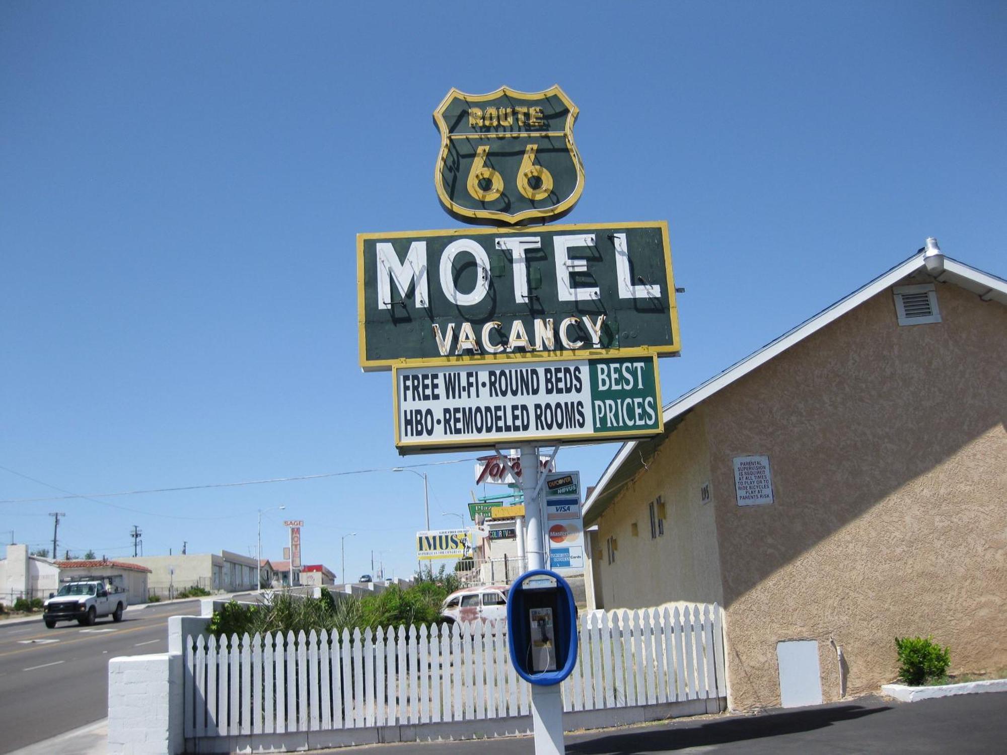 Route 66 Motel Barstow Ngoại thất bức ảnh